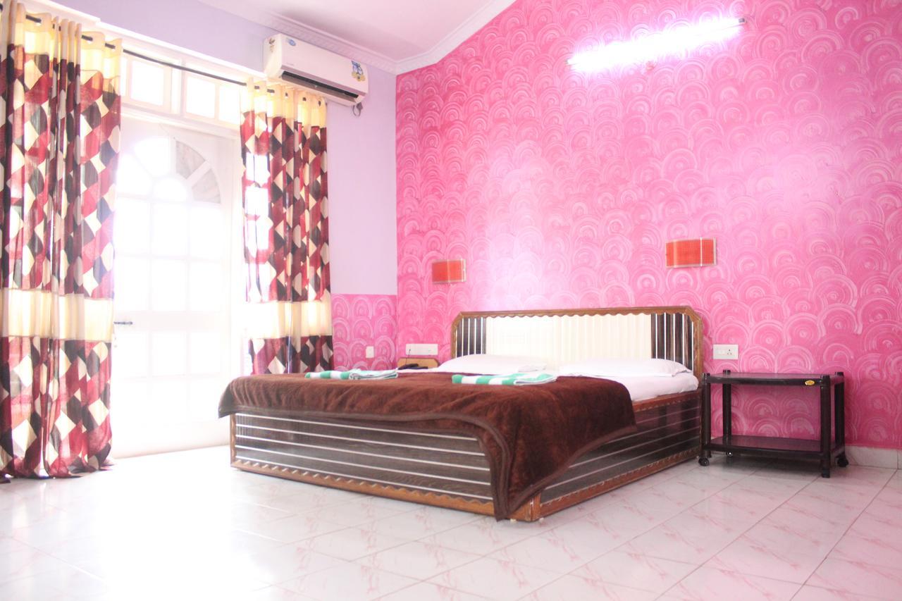 Hotel Natasha Panaji Extérieur photo