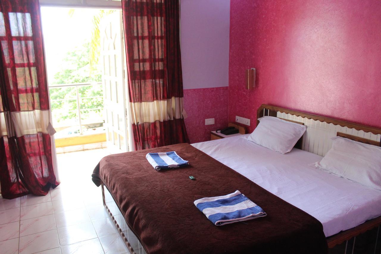 Hotel Natasha Panaji Extérieur photo